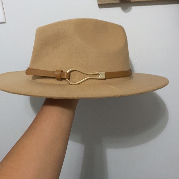 hat - Picture 2 of 2